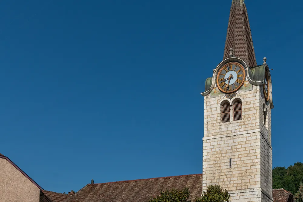 Le temple de Peseux et les maisons du village