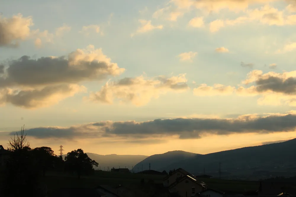 Coucher de soleil sur la vallée du Val-de-Ruz